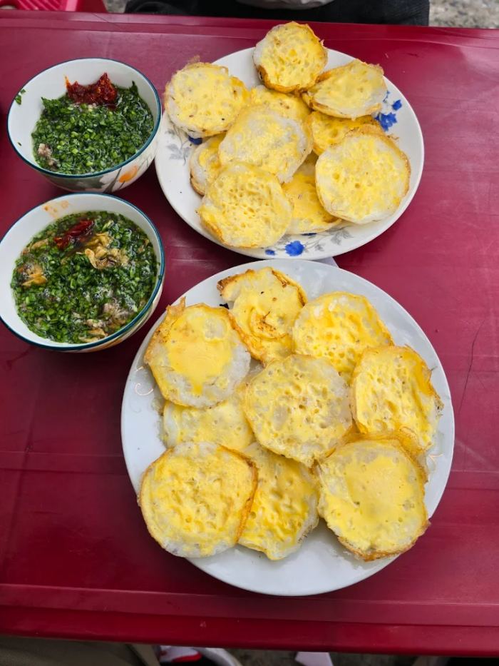 quán ăn sáng ở Tuy Hoà bánh căn Lê Lợi 