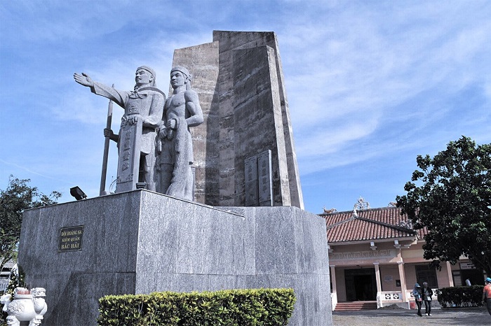 Bảo tàng hải đội Hoàng Sa kiêm quản Bắc Hải Quảng Ngãi