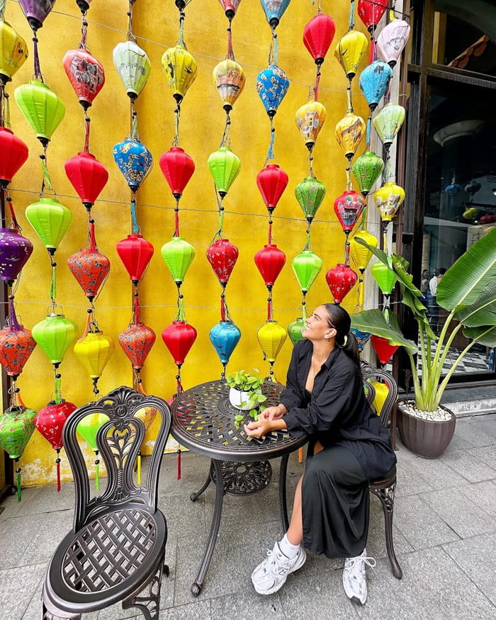 Cảng tàu khách quốc tế Hạ Long - trang trí