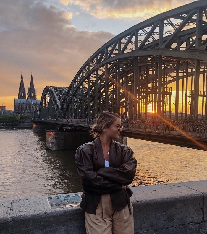 Vẻ đẹp của cầu Hohenzollern Đức 