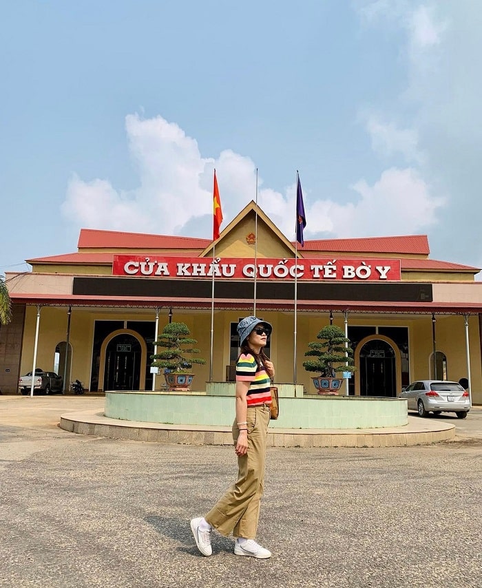 Khám phá cửa khẩu quốc tế Bờ Y