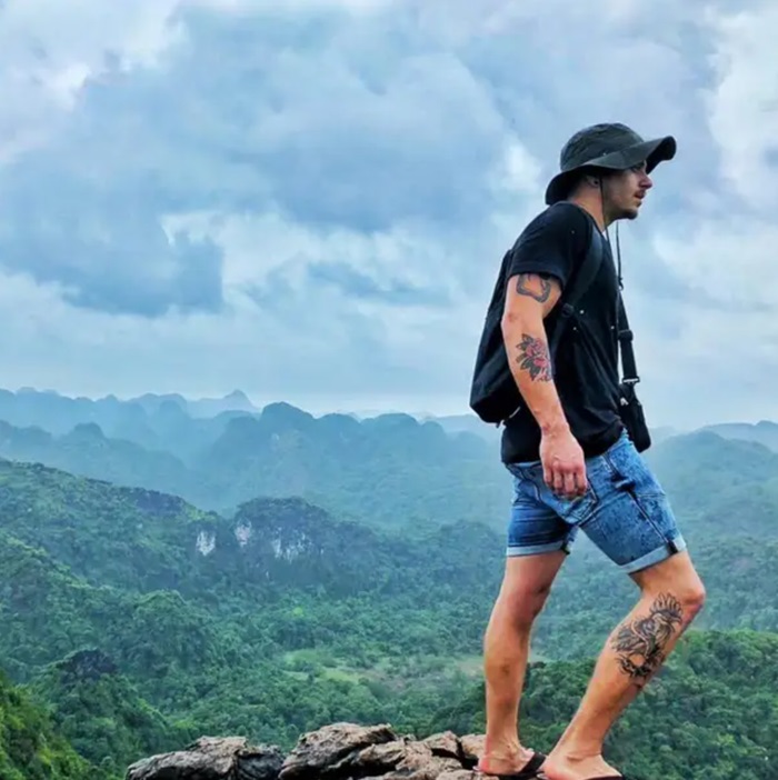 đỉnh Hải Quân Cát Bà - trekking