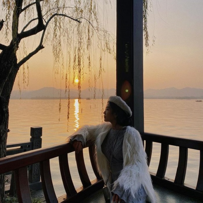 Du lịch Trung Quốc mùa thu - tham quan thắng cảnh Hồ Tây