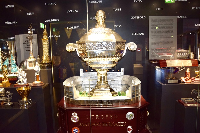 Ghé thăm không gian trưng bày lịch sử của Bayern Munich là hoạt động không thể bỏ lỡ tại sân vận động Allianz Arena