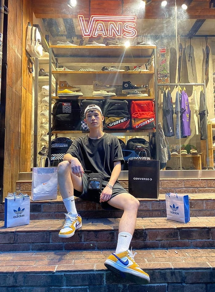 Khu mua sắm Zhongxiao Dunhua là địa điểm nhất định phải ghé thăm khi tới khu mua sắm Zhongxiao Dunhua