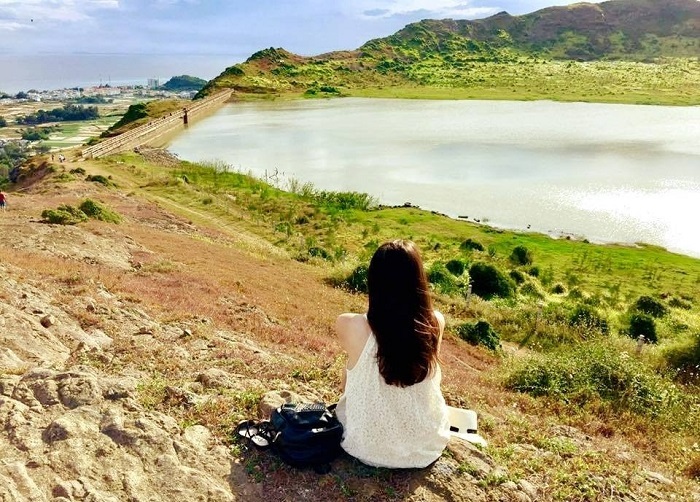 Vẻ đẹp miệng núi lửa Thới Lới