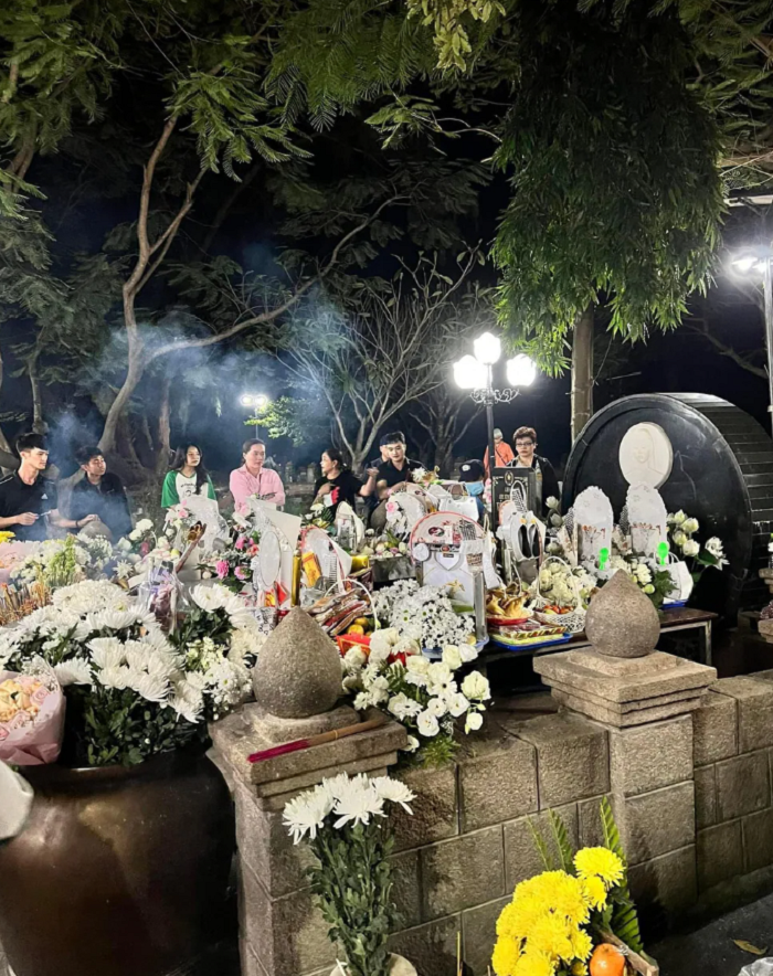 Những điều kiêng kỵ khi đi lễ Cô Sáu trình tự thăm viếng