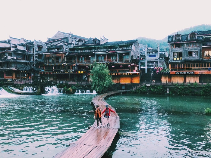 Trương Gia Giới - Phượng Hoàng Cổ Trấn ở đâu