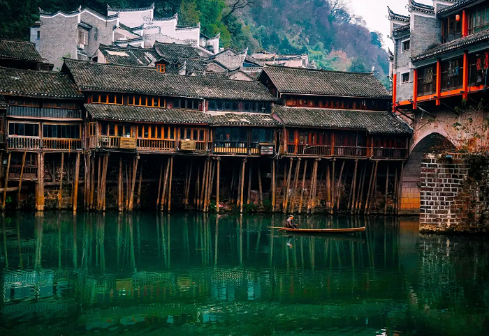 Trương Gia Giới - Phượng Hoàng Cổ Trấn cổ kính