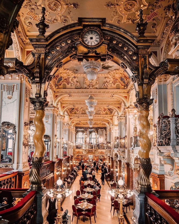 New York Café là quán cà phê lâu đời nhất châu Âu nằm ở Hungary