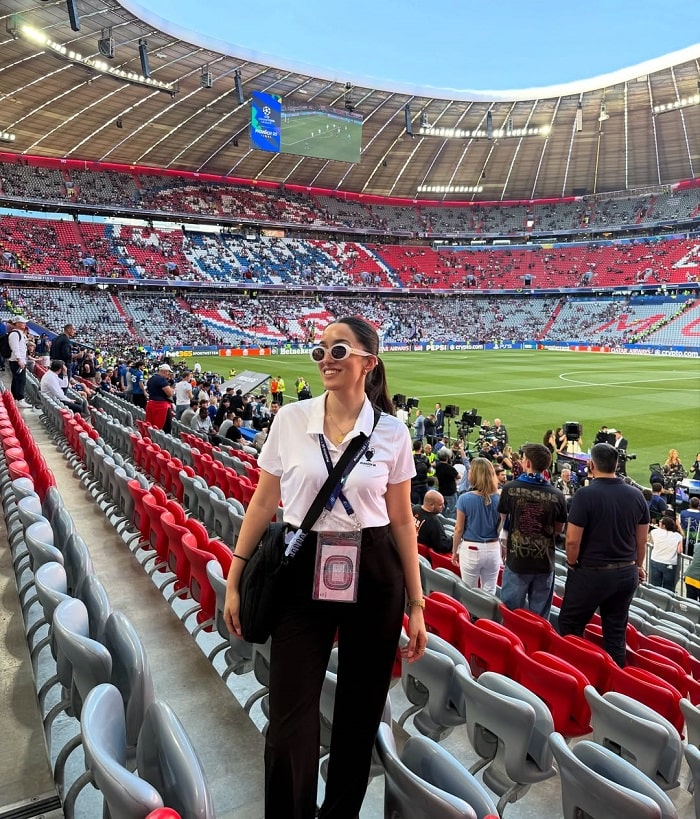 Check in sân vận động Allianz Arena Đức