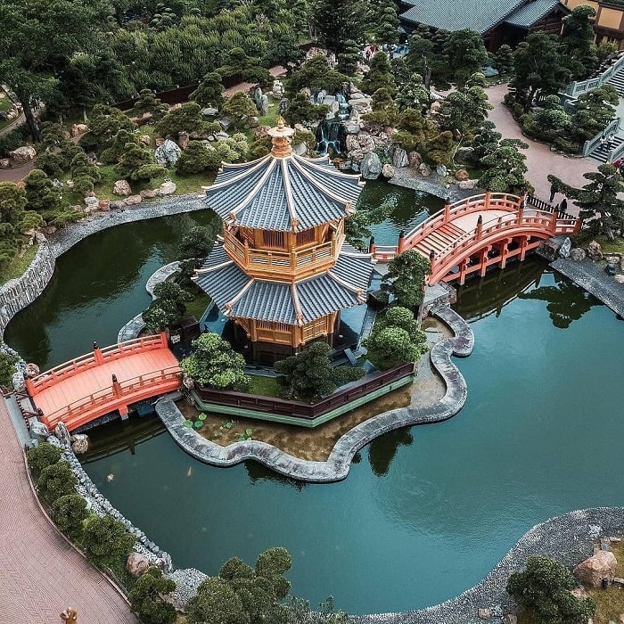 Kiến trúc ở thiền viện Chí Liên Hồng Kông