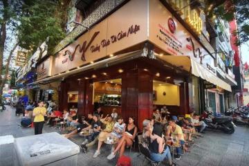 Top 6 quán cà phê vỉa hè Sài Gòn được giới trẻ check-in rầm rộ