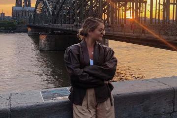 Cầu Hohenzollern - Biểu tượng lãng mạn giữa lòng Cologne, Đức