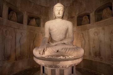 Chiêm ngưỡng báu vật kiến trúc và tâm linh: Hang Seokguram Hàn Quốc