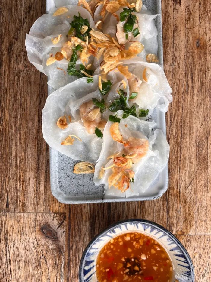 món ăn sáng ở Hội An bánh bao bánh vạc món ăn sáng ở Hội An bánh bao bánh vạc
