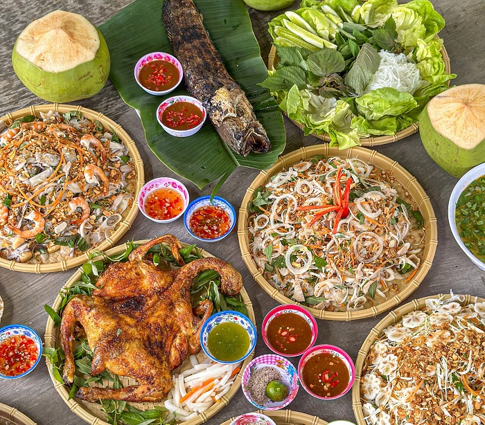 Vườn trái cây chú Lộc La - thưởng thức ẩm thực