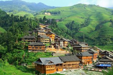 Khám phá thiên nhiên hùng vĩ ở Đan Trại, Trung Quốc