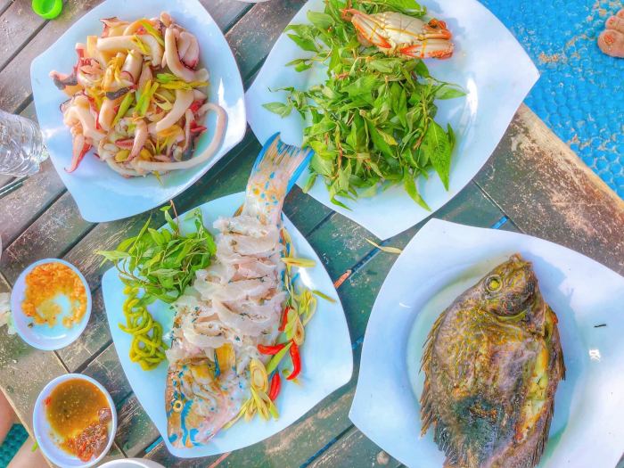 trải nghiệm ở biển Đề Gi Gia Lai hải sản