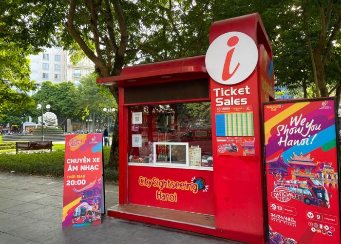 Quầy bán vé xe bus 2 tầng Hà Nội của City Sightseeing