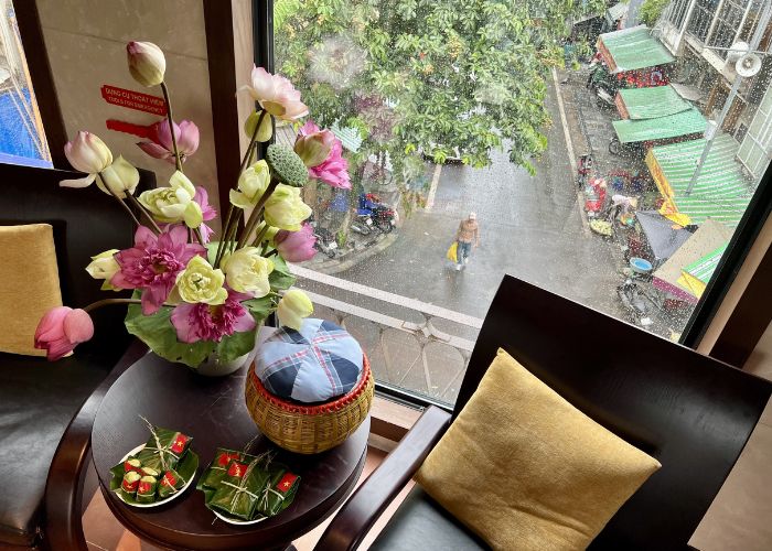 Tàu di sản Hà Nội khai thác 3 chuyến mỗi ngày: sáng, chiều và tối