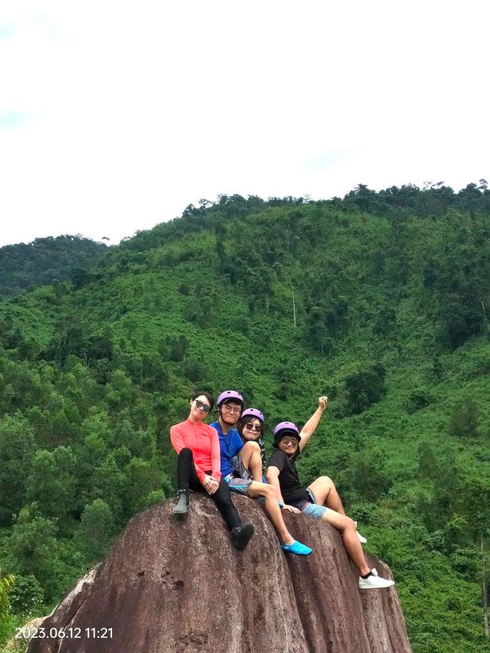 những ngọn núi đẹp nhất Nha Trang những ngọn núi đẹp nhất Nha Trang