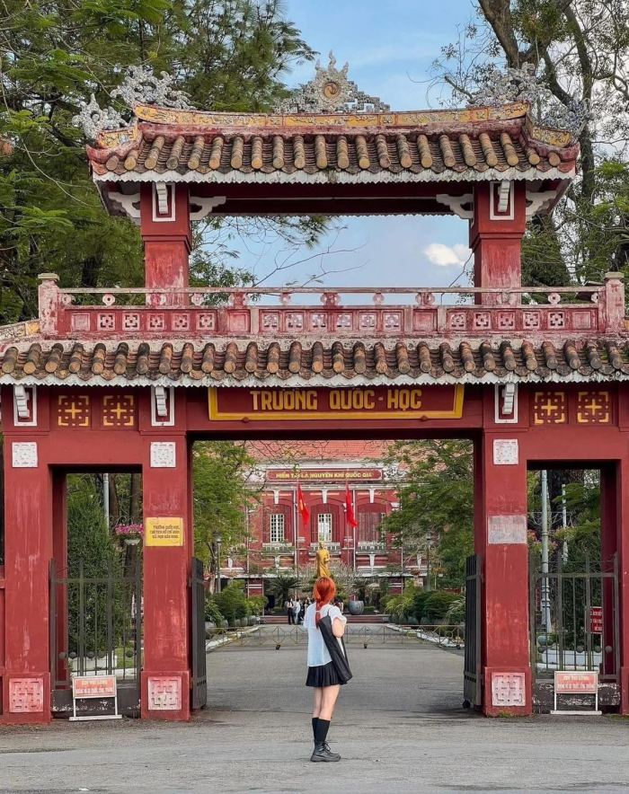 công trình kiến trúc Pháp ở Huế Quốc học Huế