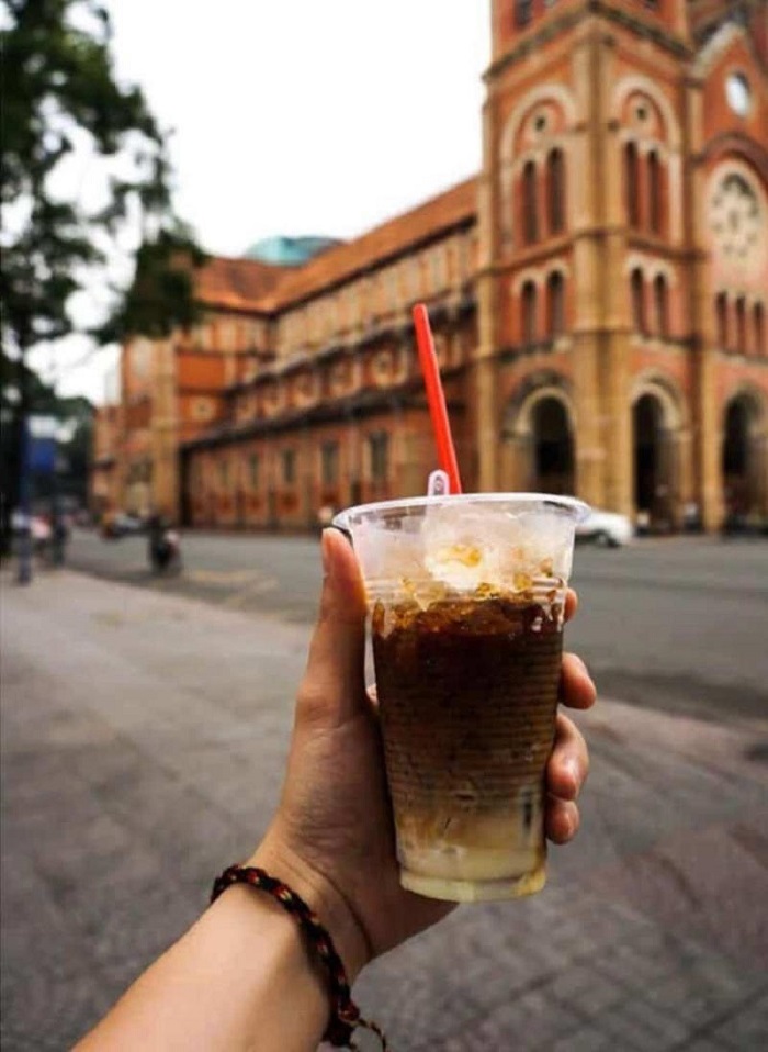 du lịch Sài Gòn 3 ngày 2 đêm - cafe bệt