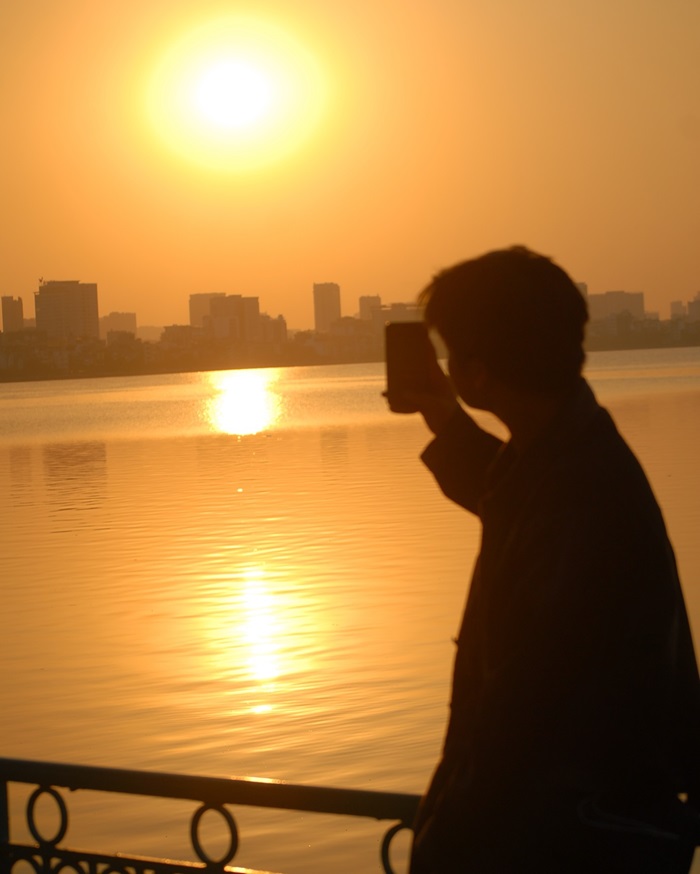 du lịch Hà Nội mùa thu - hoàng hôn Hồ Tây