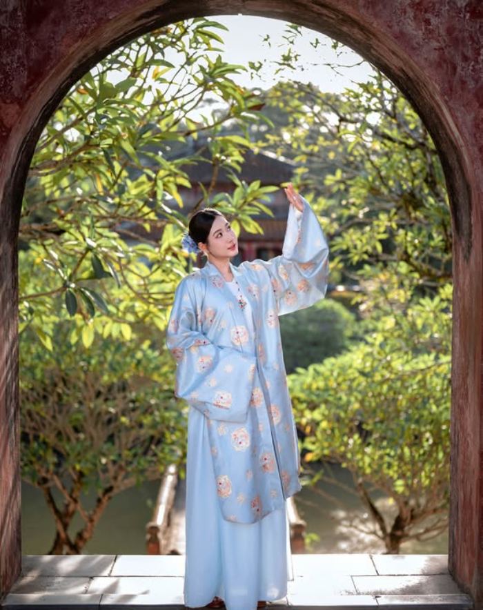 Du lịch Huế mùa thu