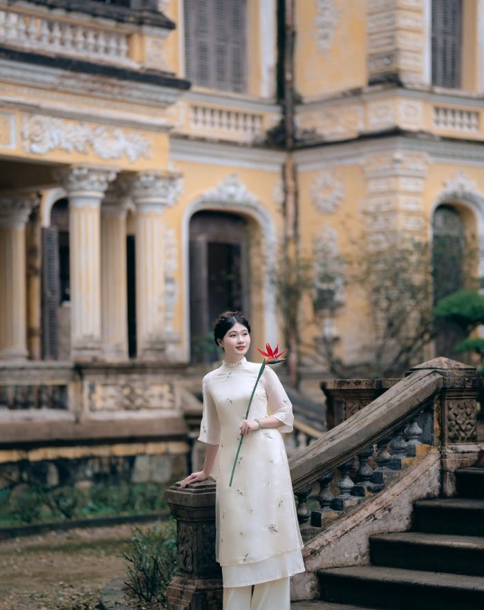 Du lịch Huế mùa thu Đại Nội 