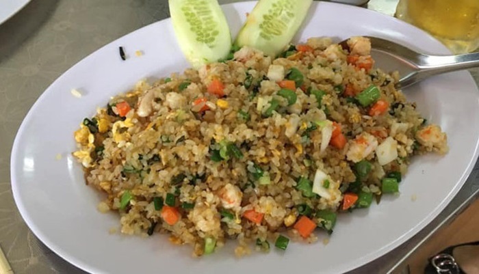 quán cơm ngon Bắc Ninh - Cơm Rang Cường Râu