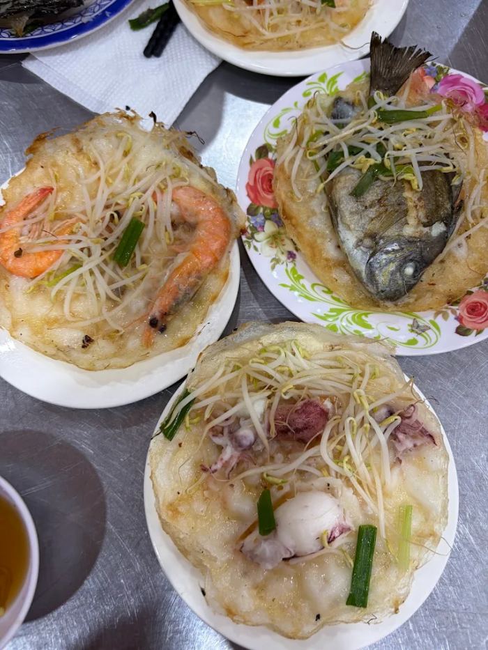 quán ăn chuẩn local ở Huế