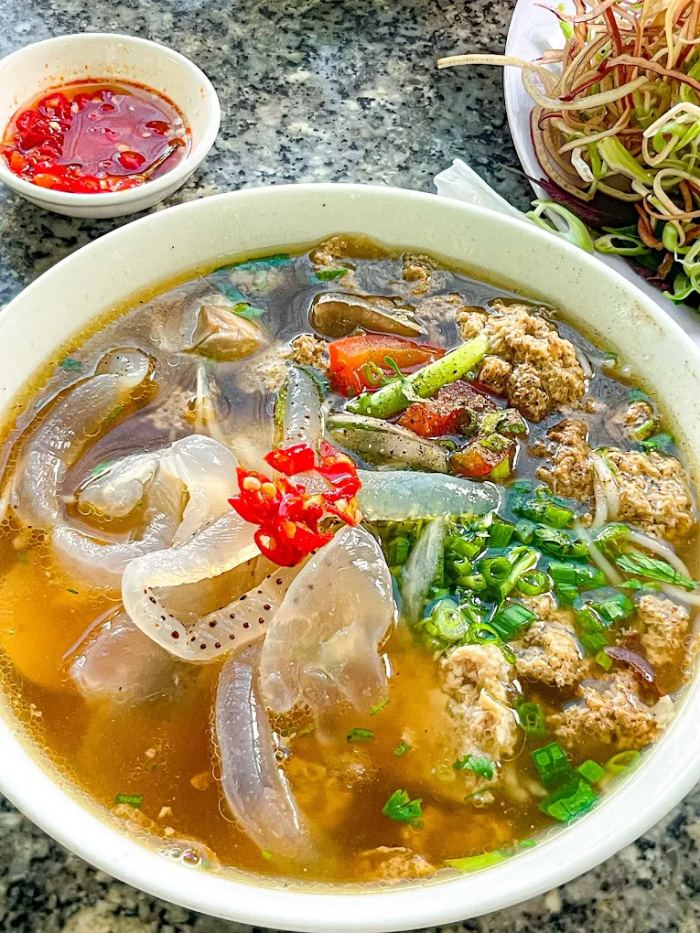 Bún sứa Ninh Thuận quán Cô Anh  