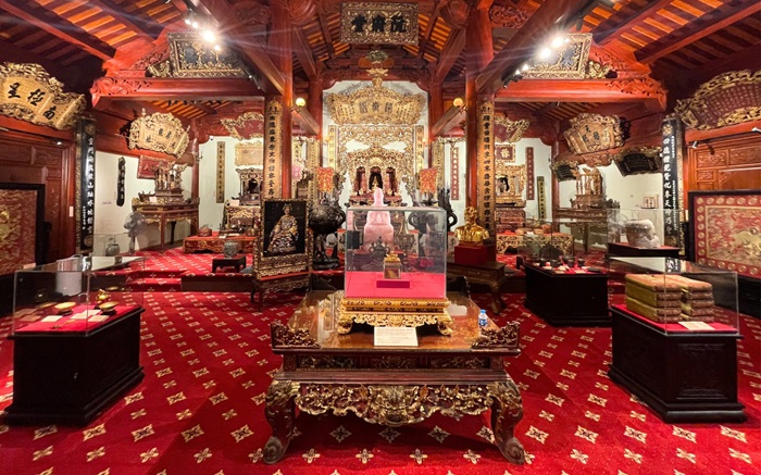 Bảo tàng Hoàng gia Nam Hồng Bắc Ninh - khu trưng bày hiện vật