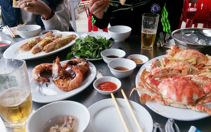 Bến tàu không số Hải Phòng - nhà hàng
