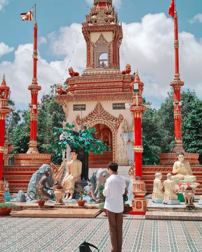 Kinh nghiệm đi chùa Xiêm Cán Cà Mau tháp tượng