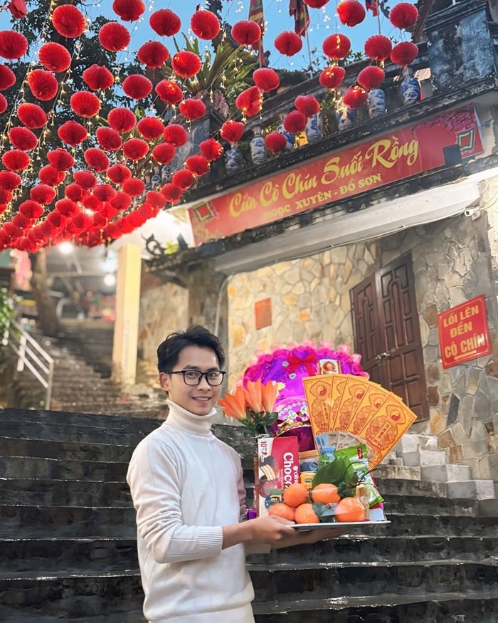 đền Cô Chín Suối Rồng - đi lễ