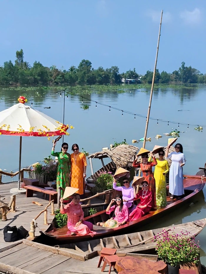 khu du lịch của Vân Trang - chụp ảnh