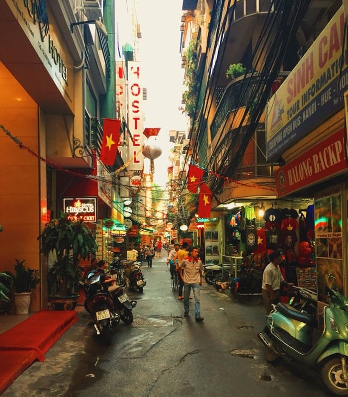 ngõ ẩm thực ở Hà Nội - Ngõ Huyện