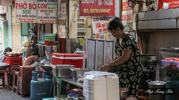 ngõ ẩm thực ở Hà Nội - Ngõ Tràng Tiền