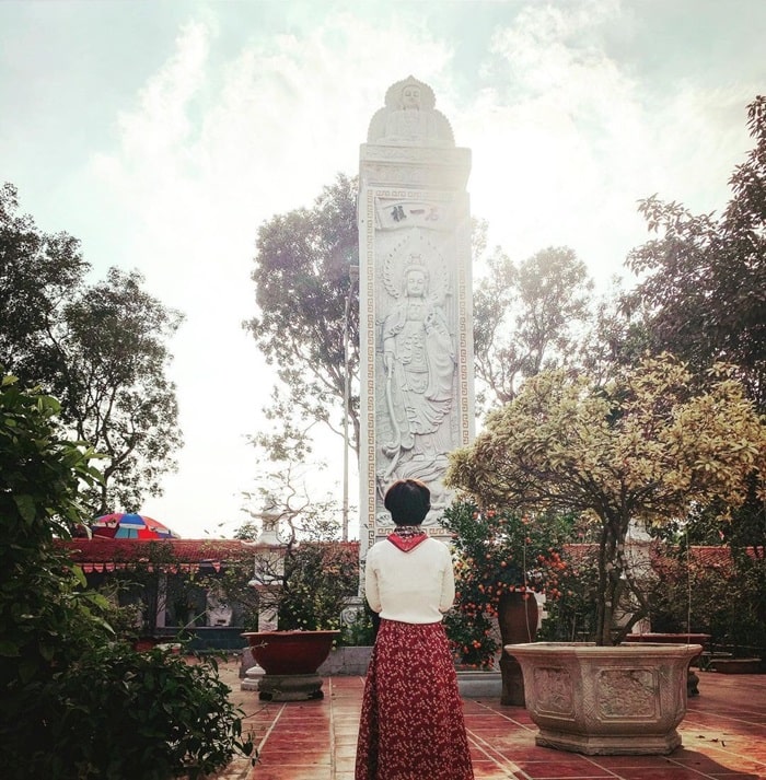 núi Non Nước ở Ninh Bình - chùa Non Nước