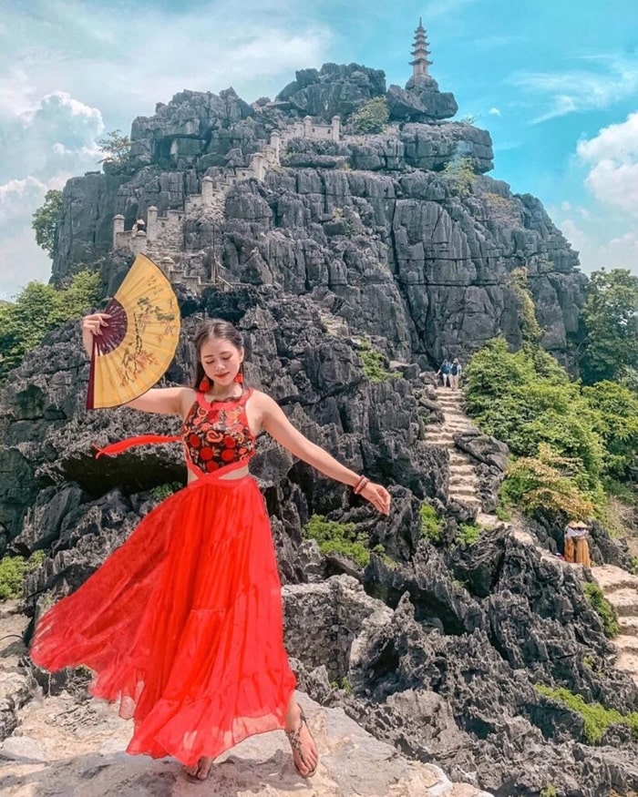 núi Non Nước ở Ninh Bình - Hang Múa