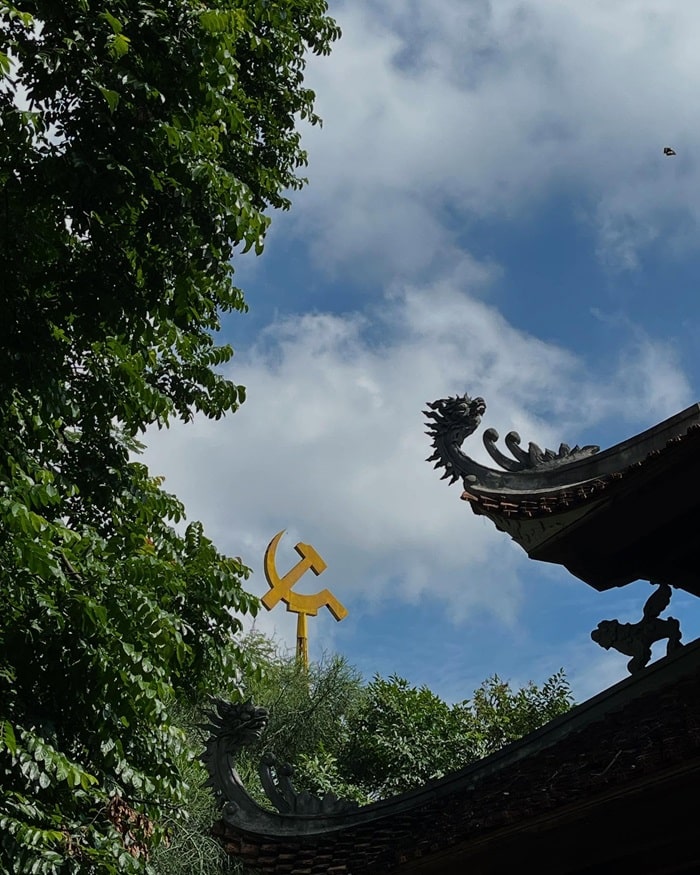 núi Non Nước ở Ninh Bình - di tích