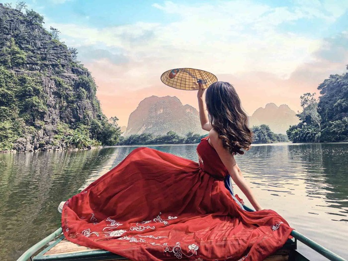 núi Non Nước ở Ninh Bình - Tràng An