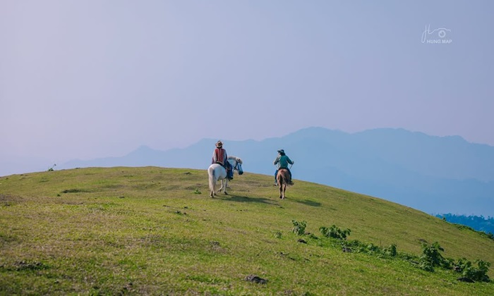 núi Pù Xèo Thường Xuân Thanh Hoá - cưỡi ngựa