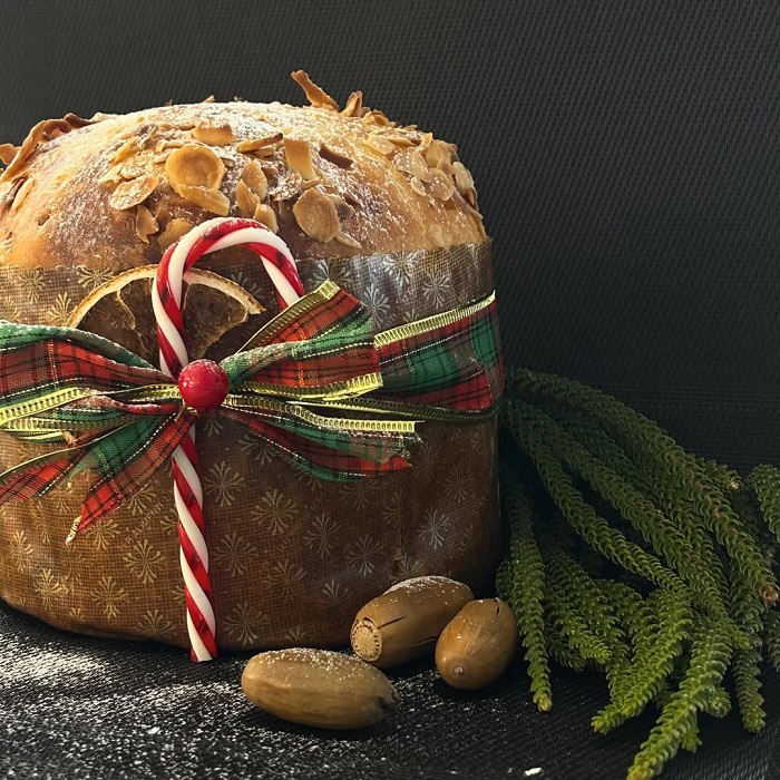 Bánh Panettone là món bánh Giáng Sinh truyền thống được yêu thích tại nhiều nước