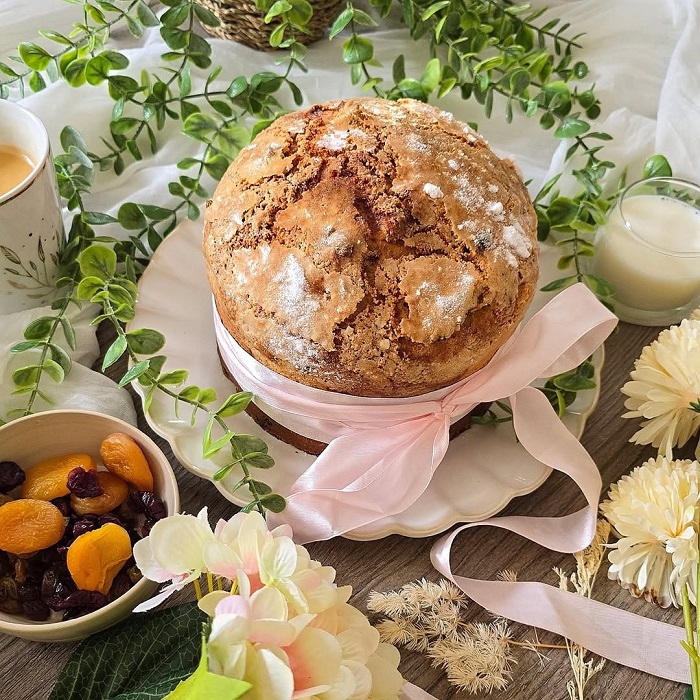 Bánh Panettone là món bánh Giáng Sinh truyền thống mang đến mùa Noel ấm áp