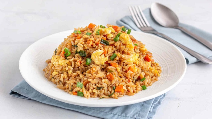 Cơm chiên Trứng Bắc Kinh là món cơm chiên ngon không kém cơm chiên Dương Châu