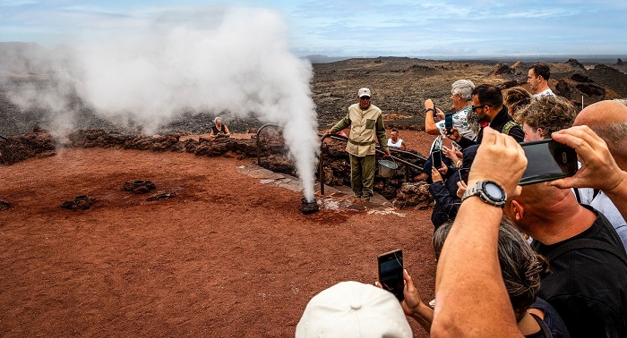Đảo Hilario là điểm tham quan nổi bật ở công viên Quốc gia Timanfaya